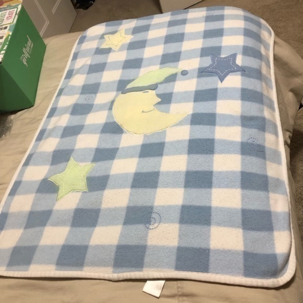 Star and moon baby blanket
